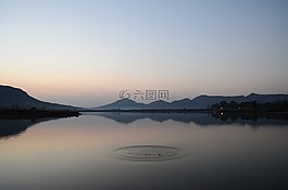 上午,大自然母亲,湖景