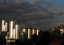 行業(yè),坦克,小倉庫