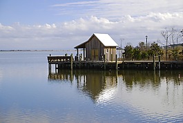 船塢舉辦,曼蒂奧,羅阿諾克島