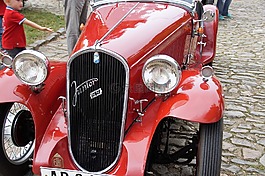 汽車,老將,而作