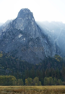 優(yōu)勝美地,薄霧,原野