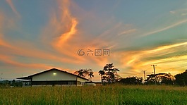 天空,草,倉(cāng)庫(kù)