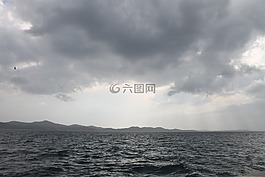 海,轉(zhuǎn)寄,風(fēng)雨如磐