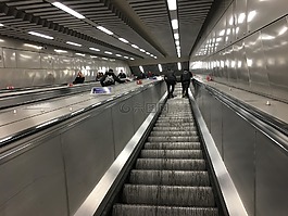 自動(dòng)扶梯,管,地下