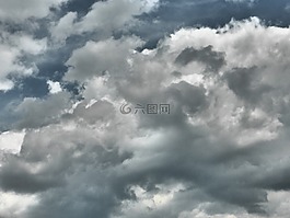 云,云表,天空