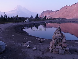 寧?kù)o,水,山