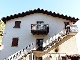 首页,楼梯,阳台