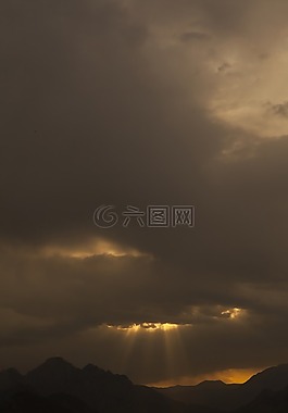 山,光,天空
