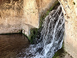 水,級(jí)聯(lián),洞穴