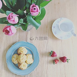 鮮花,草莓,郁金香