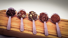 木,茶,勺子
