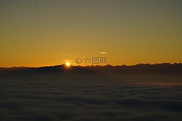 日出,t?di,高山