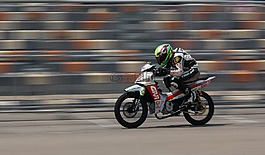 motorcup大獎賽,比賽,平移