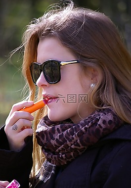 女子,口紅,太陽鏡