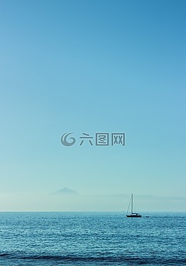 天空,海,人體內(nèi)的水