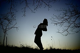 女孩,一,铸工