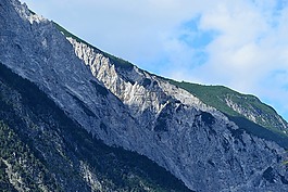 山,巖,tschirgant