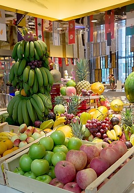 fruits,buffet dinner,western restaurant