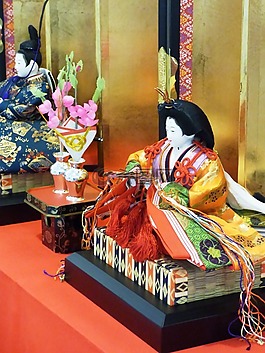 公仔,東,亞洲