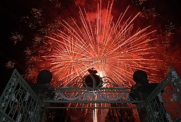 煙花爆竹,哥達(dá),橘園