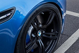 bmw m5,f10,車輪