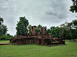 石頭城堡,自然,建設(shè)