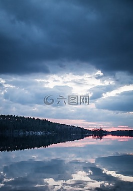 湖,天空,反思