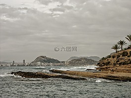 阿利坎特,经过果园,地中海