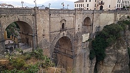 tajo,體系結構,橋