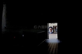 門,驚喜,通過看