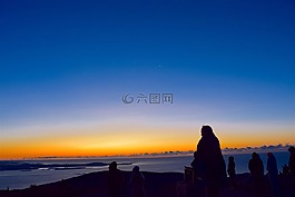 日出,側(cè)影,人