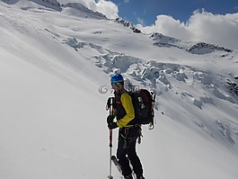 冰川,穷乡僻壤skiiing,滑雪登山