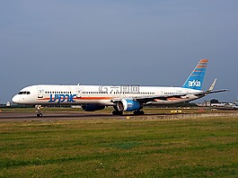 波音 757,以色列的航空公司,滑行