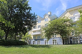草坪,建筑