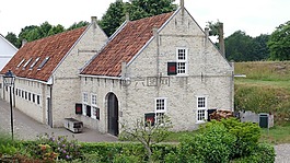 布尔坦赫城,堡垒,建设
