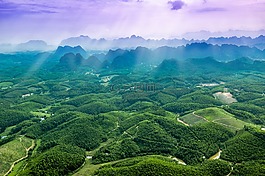 庄的一个,白亭,宁平省