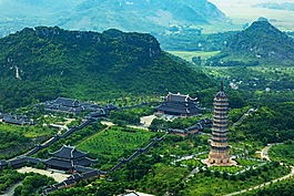 庄的一个,白亭,宁平省