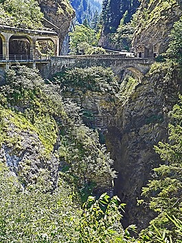 通過馬拉,萊茵峽谷,hinterrhein