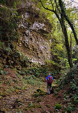 歐洲的道路,e5,val borago