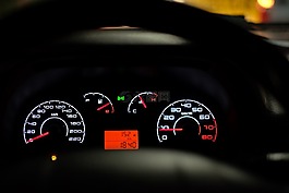 汽車儀表盤,車速,速度