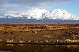 火山,白雪皚皚的群山,頂點