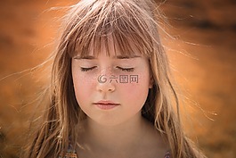 人,人的,女性