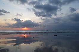 海,黄昏,镜子