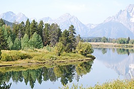 山,河,秋天