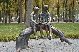 紀(jì)念碑,男孩,公園
