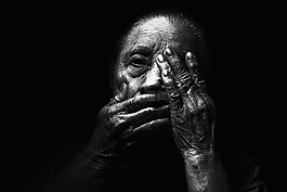 成人,現(xiàn)年,模糊