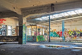 丟失的地方,客房,離開(kāi)