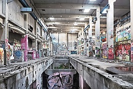 丟失的地方,客房,離開(kāi)