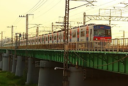 火車,地鐵,漢河