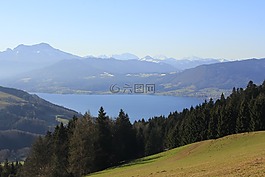 阿特湖,萨尔茨,春天的风景
